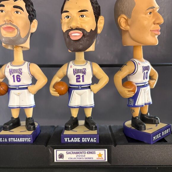 2002 Sacramento Kings Carl’s Jr. Series Bobblehead with Stand - Picture 7 of 7